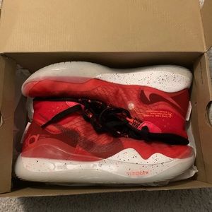 Nike KD 12 size 9. Worn 1x